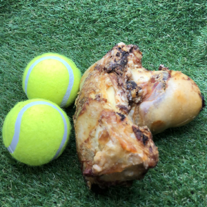 Medium Roast Knuckle Bone