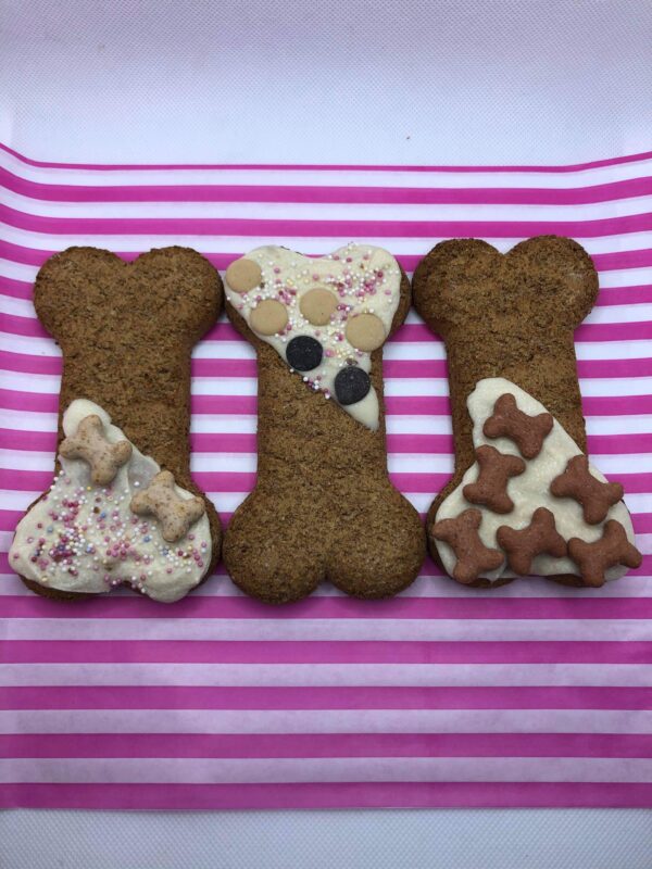 3 Bakery Decorated Biscuit Bones White