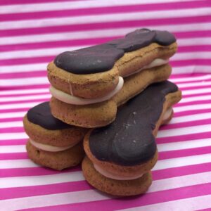 3 Bakery Chocolate Doggy Eclairs